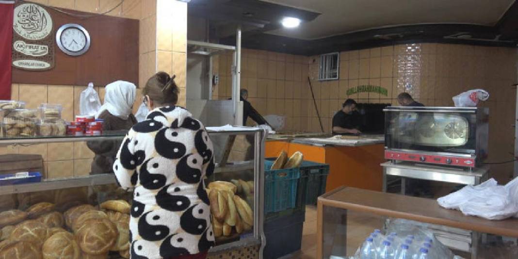 Maliyeti artsa da fiyatı artırmadı: Ekmeği de pideyi de 10 TL’den satıyor 3